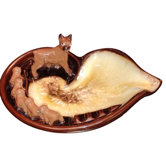 Mid Century Pottery Boxer Dog w/ Puppies Ashtray Brown Yellow Drip Glaze - Picture 1 of 4